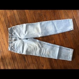 Vintage Levi’s 550 High Waisted Mom Jeans